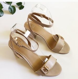 *** Tory Burch Kira Block Heel***